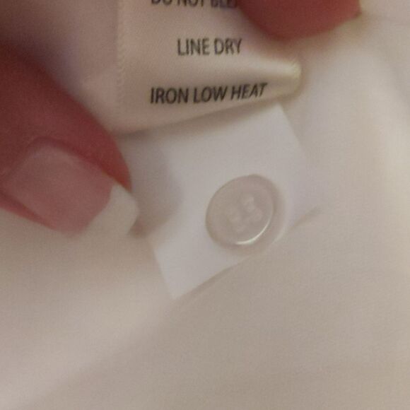 Max Studio NWT white cotton flutter slv flouncy ruffle dress, knee length XL - Picture 11 of 11